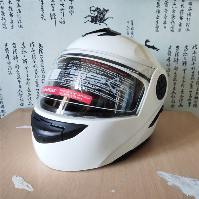フリップアップ式バイク用モジュラーヘルメット、内蔵サンバイザ - Motorcycle Helmet Inner Sun Visor Lens のレビューと価格